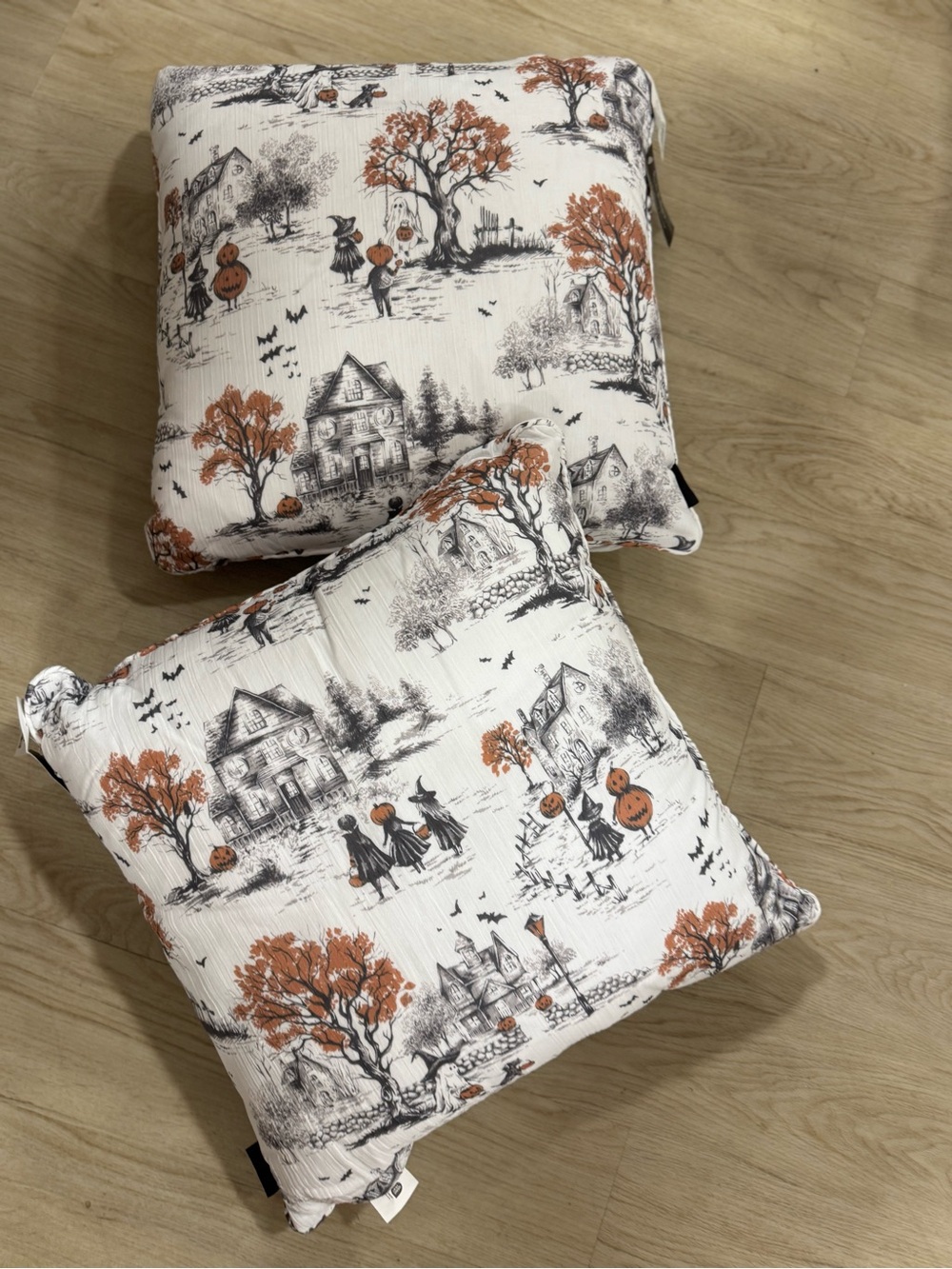 Halloween Harvest Decorative Throw 2 Pillow - White & Orange
